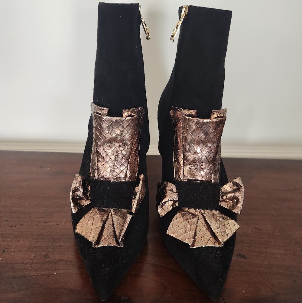 Sarah Flint Perfect Abigail Suede Bootie Size 36 Black